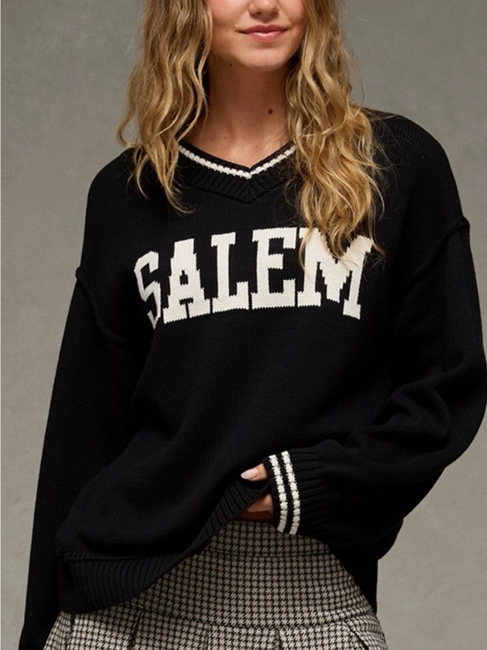 American Eagle SALEM Sweater